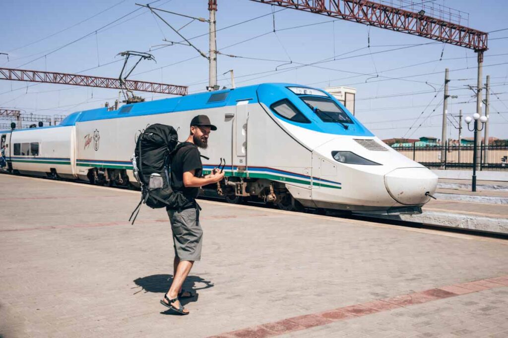 Tajikistan Uzbekistan Border Crossing Uzbek Train